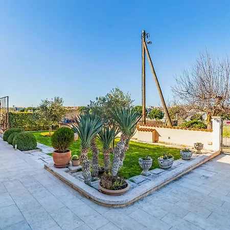 Appartamento Big With Free Parking Pola