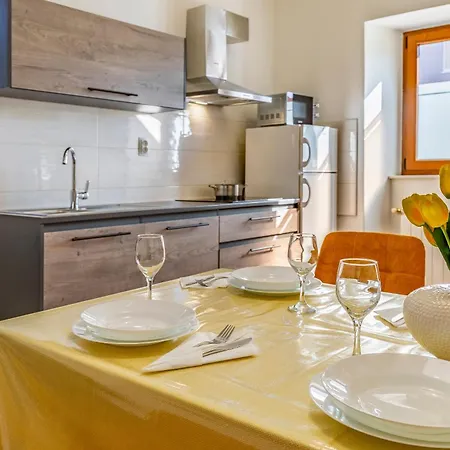 Big With Free Parking Lejlighed Pula