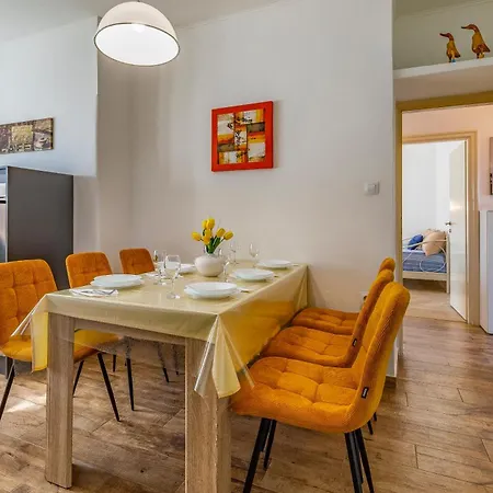 Big With Free Parking Pula