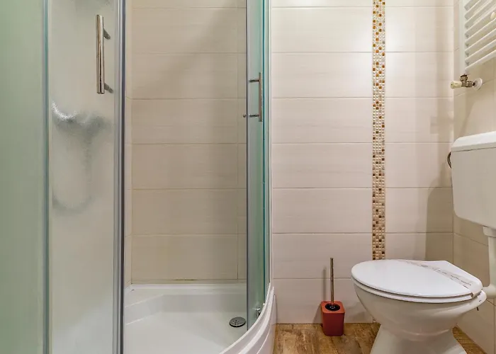 아파트 Big With Free Parking *