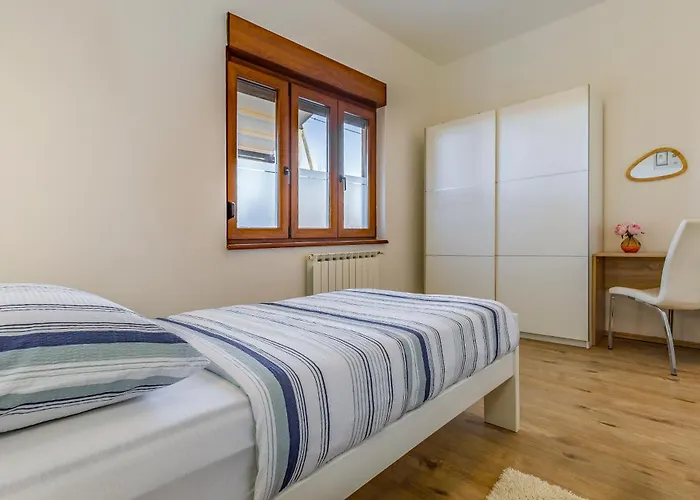 Apartment Big With Free Parking *